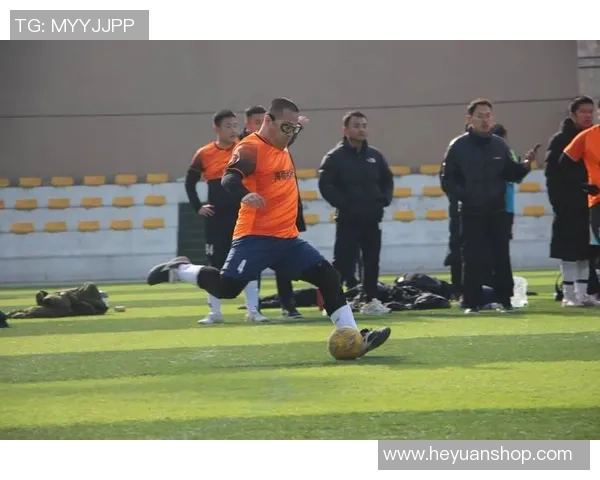 足球巧匠的技艺与智慧如何改变比赛的格局与球员的未来